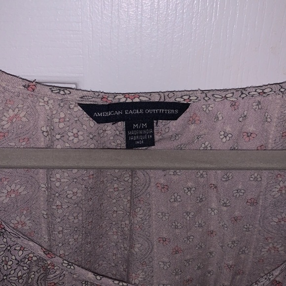 Floral Flowy Blouse - Picture 2 of 4